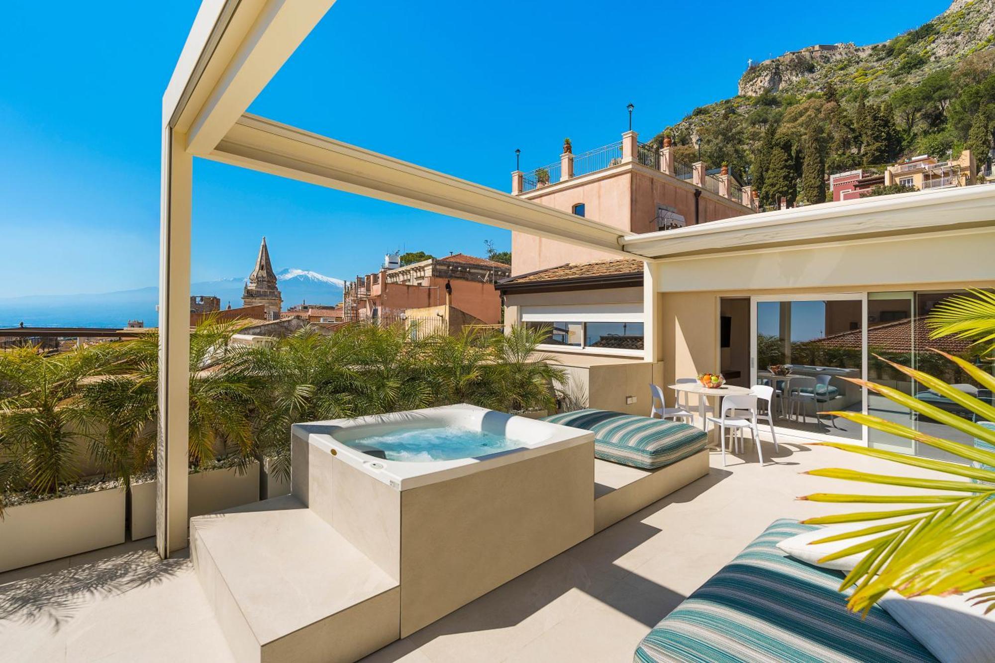Taormina Infinity Suites Bagian luar foto