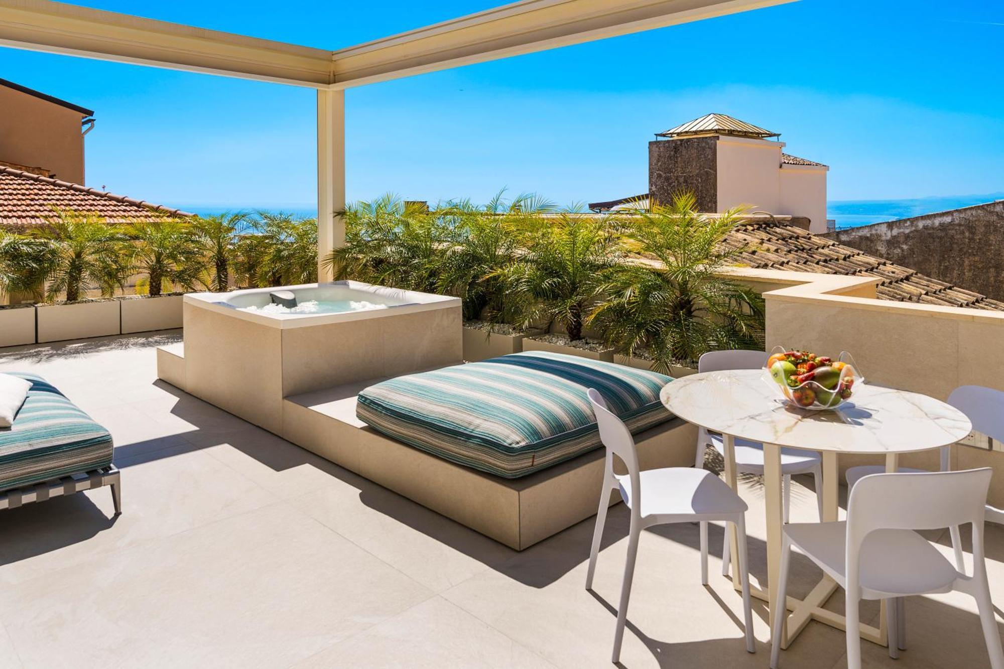 Taormina Infinity Suites Bagian luar foto